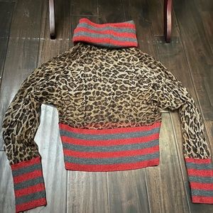 Gently used condition beautiful pullover DG mesh animal print